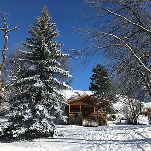 Campeggio Camping, De Plein Air Les Cariamas, Chateauroux-les-Alpes